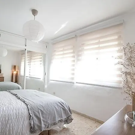 Playa Huelin Apartament Malaga